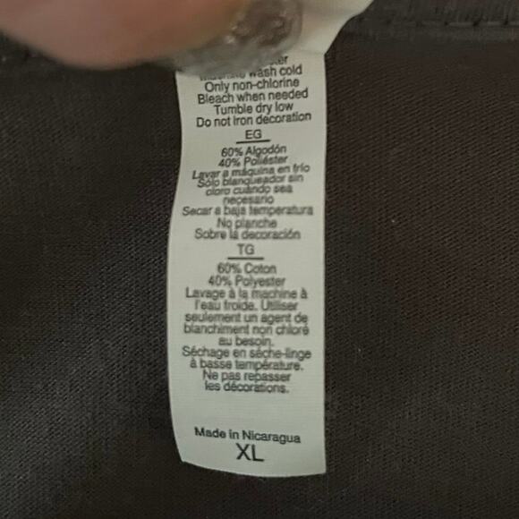 Halloween Shirt Drink Up Witches Sz XL Custom Made V-neck SM for its Size MED? - Picture 7 of 8